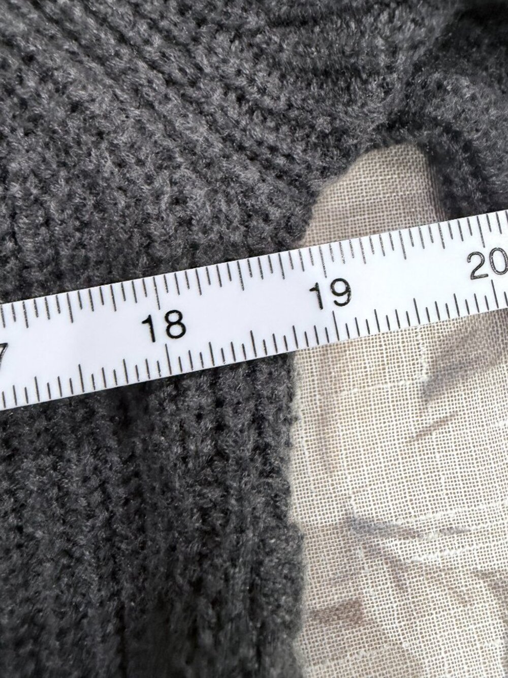 Simply Vera Vera Wang XS Gray Hooded Lace Up Chunky Knit Cardigan Sweater - Picture 10 of 16